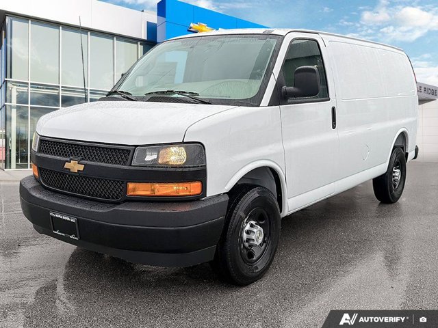 2026 Chevrolet Express Cargo Van, weiß, 4 km, Import Kanada — Foto 1 z 20 2026 Chevrolet Express Cargo Van, weiß, 4 km, Import Kanada — Foto 1 z 20