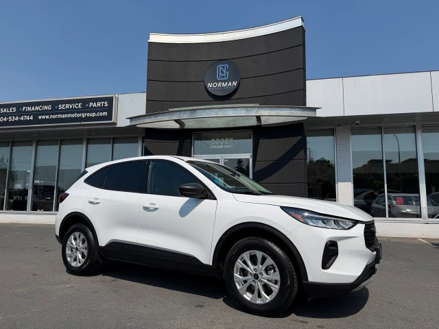 2025 Ford Escape Active AWD ECOBOOST PWR HEATED SEATS B/U CAMERA, weiß, 52.210 km, Import Kanada — Foto 1