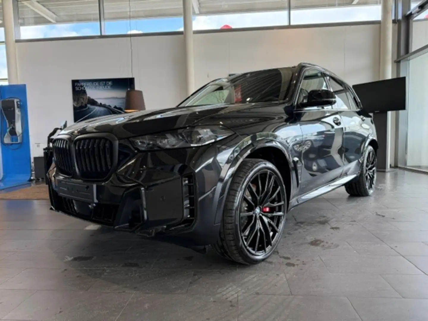 2026 BMW X5, 1 km, Deutschland — Foto 2 z 12