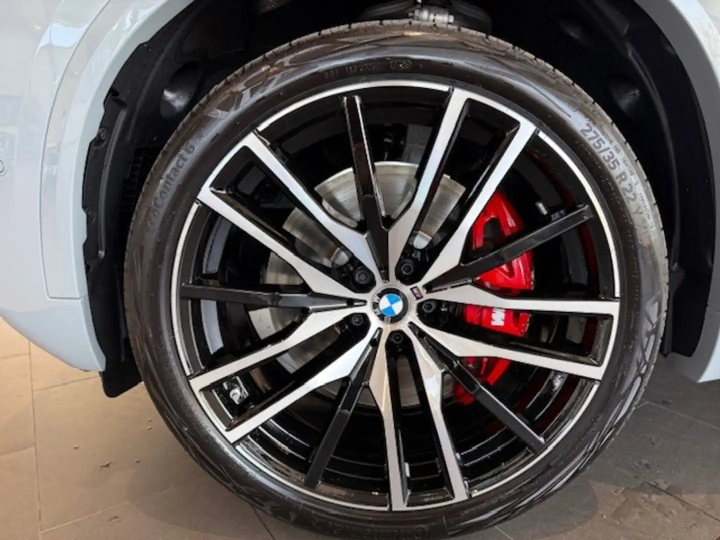 2026 BMW X5, 1 km, Deutschland — Foto 3 z 12