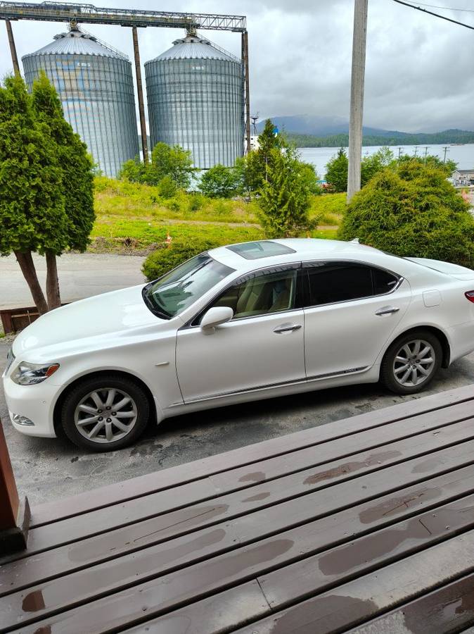 2008 Lexus, Import Kanada — Foto 2 z 10