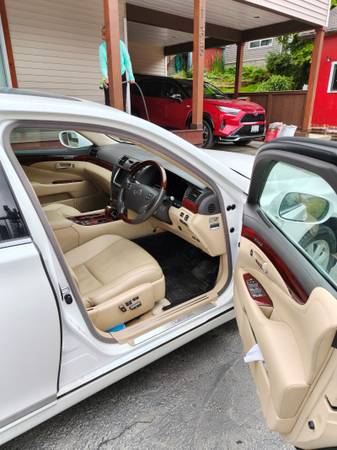 2008 Lexus, Import Kanada — Foto 5 z 10