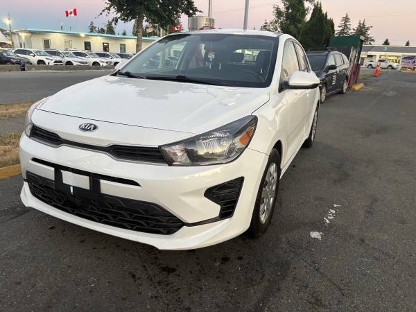 2021 Kia, Import Kanada — Foto 3 z 12
