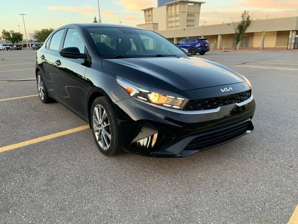 2022 Kia, Import Kanada — Foto 6 z 12