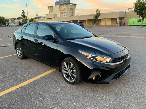2022 Kia, Import Kanada — Foto 9 z 12