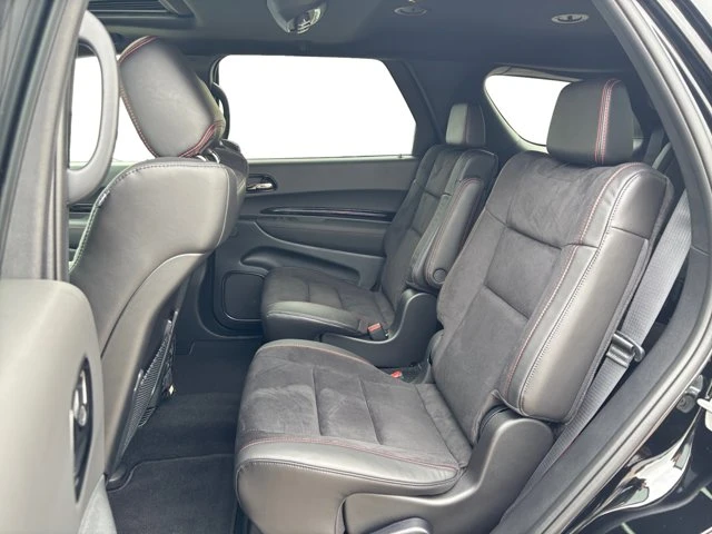 2027 Dodge Durango SXT AWD, schwarz, 0 km, Import Kanada — Foto 16 z 20