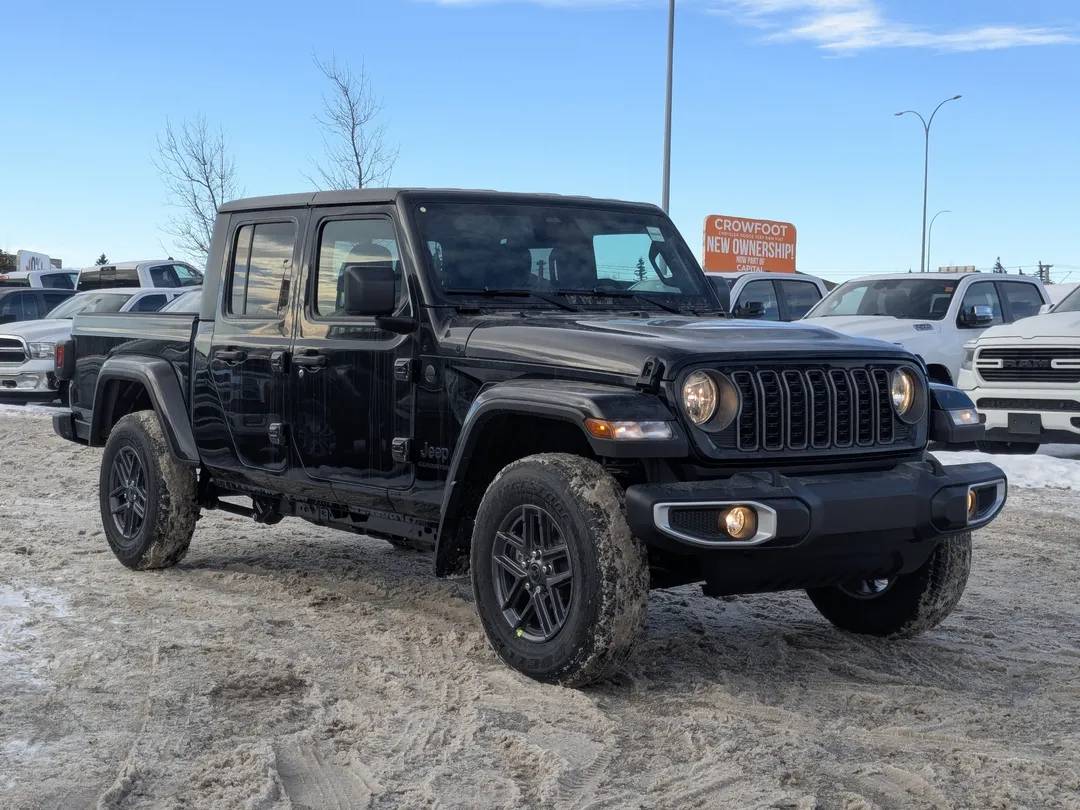 2026 Jeep, Import Kanada — Foto 3 z 12