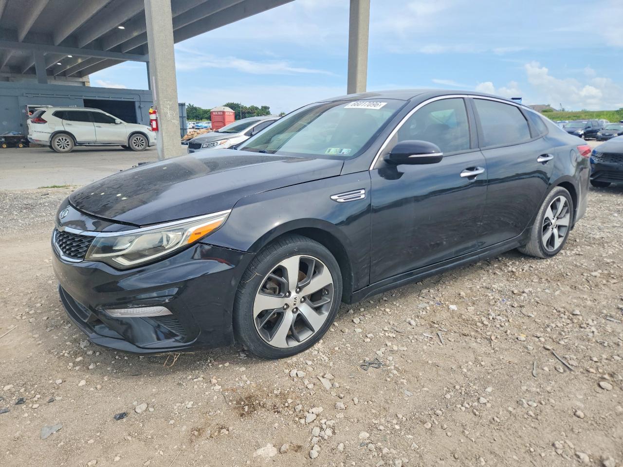2020 Kia OPTIMA S, schwarz, 125.340 km, Import USA — Foto 1
