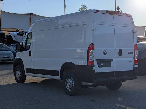 2025 RAM, Import Kanada — Foto 4 z 12