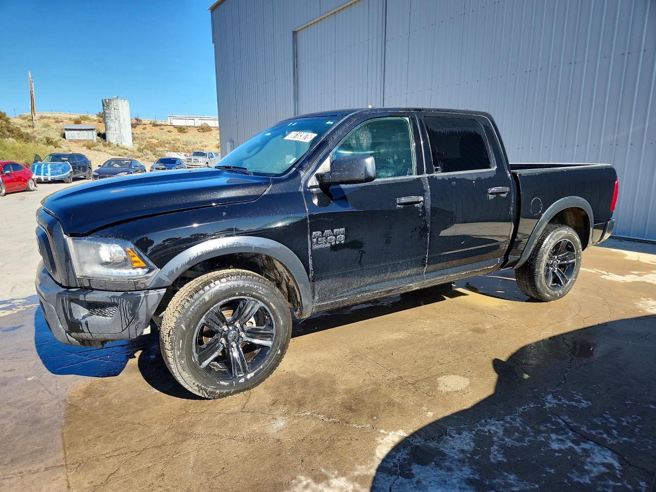2024 RAM 1500 CLASSIC SLT, schwarz, Import USA — Foto 1